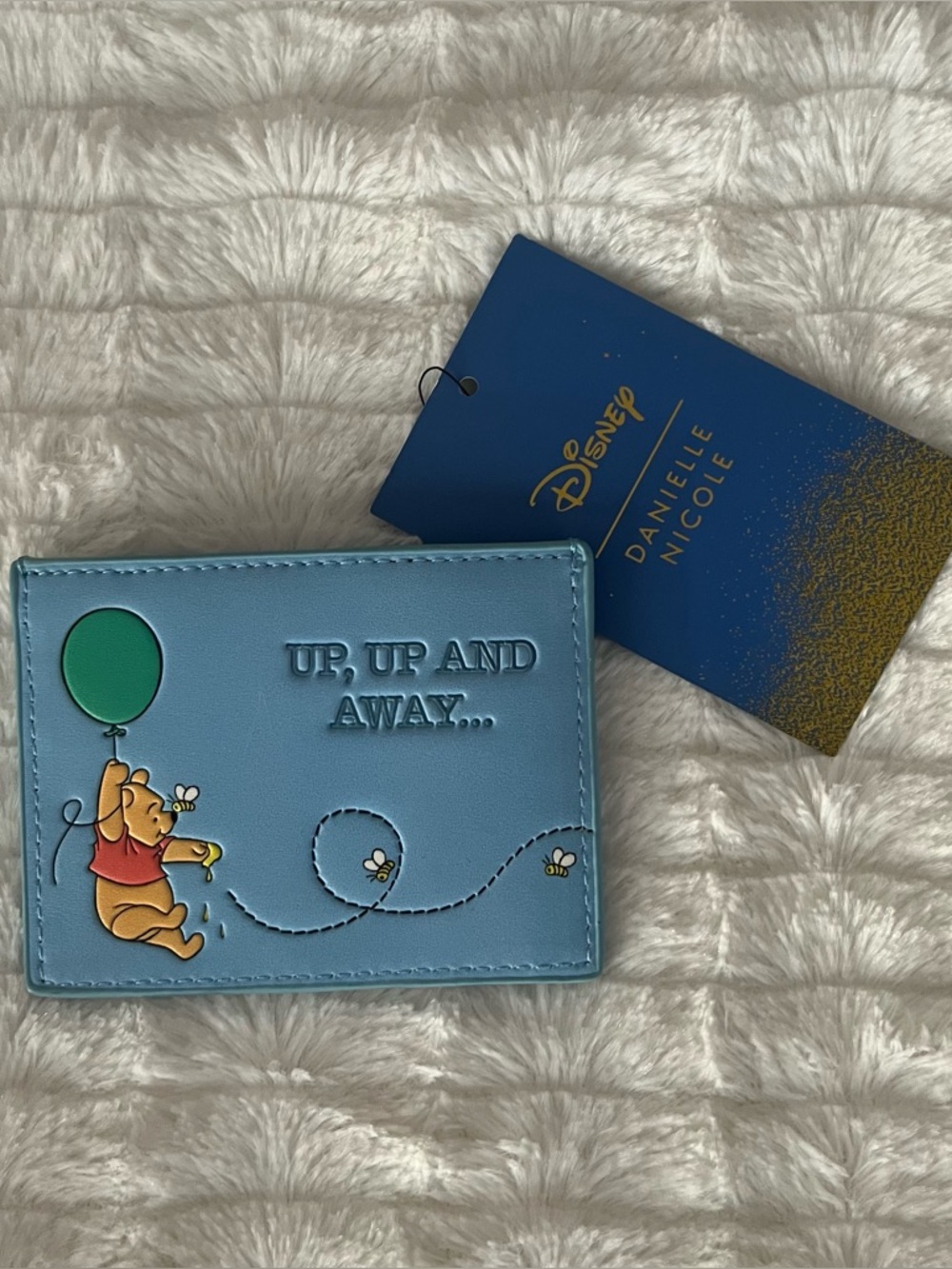NWT Disney Danielle Nicole Winnie the Pooh Card Holder
